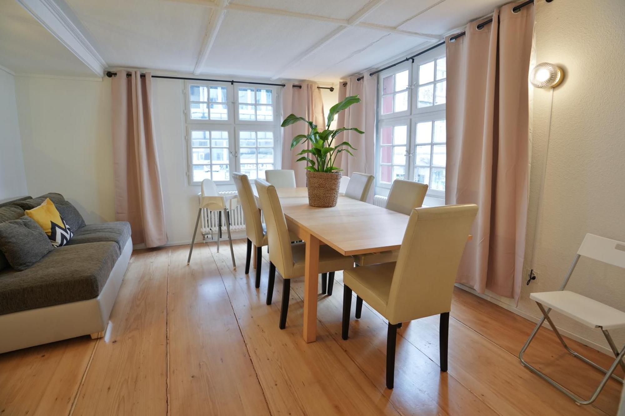 Cozy City Center, 4 Bedroom- 120Sq, 5Min Walk To Main Station Базель Экстерьер фото
